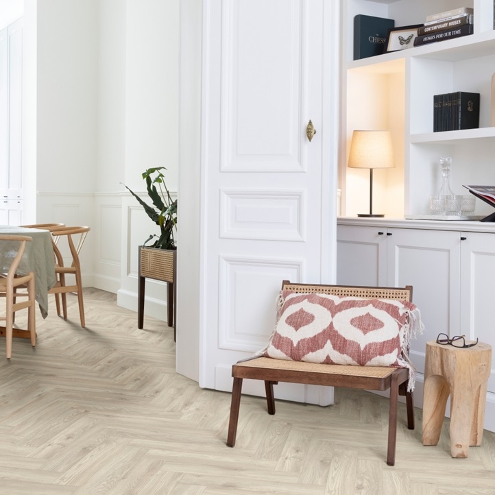 Кварцв. плитка Moduleo LayRed Herringbone Sierra Oak 58228 (6,0 мм-0,55мм)12,6 x 63 cм